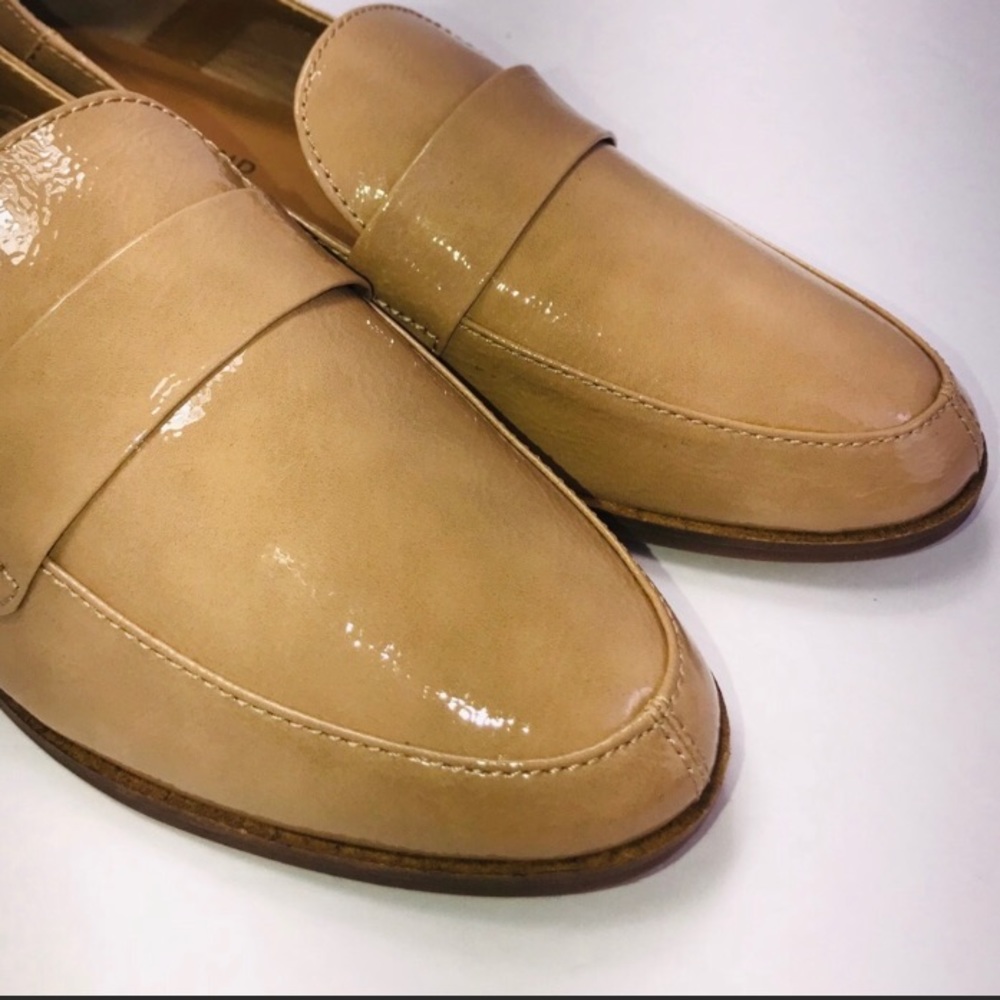 NEW! Lucky Brand Nude Patent Loafers - Picture 2 of 7